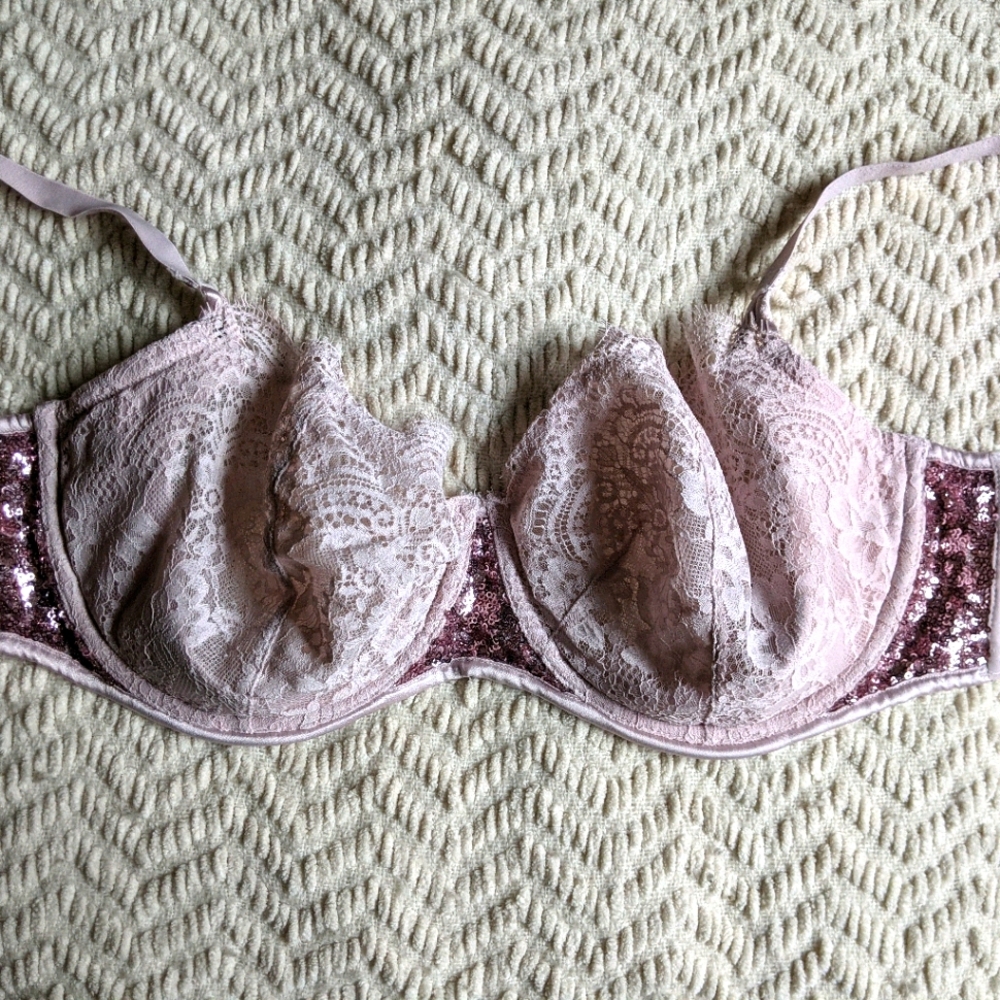 Victoria's Secret Dream Angels Pink Bra 36DDD
